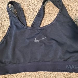 Nike Dri-Fit Sports Bra
